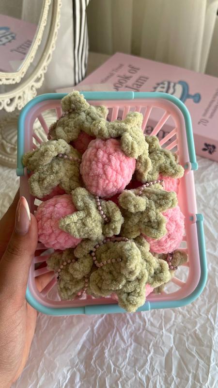 آویز توت فرنگی🍓