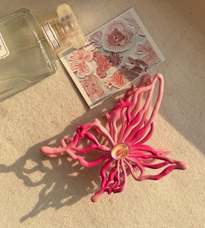 کلیپس پروانه🦋