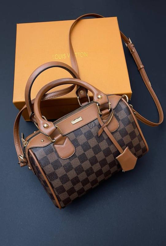 کیف لوییز ویتون صندوقی شطرنجی کد 255