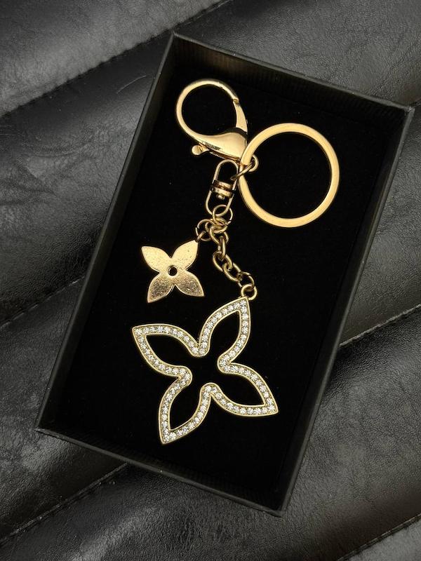 چارم بگ لوییز ویتون کد 550