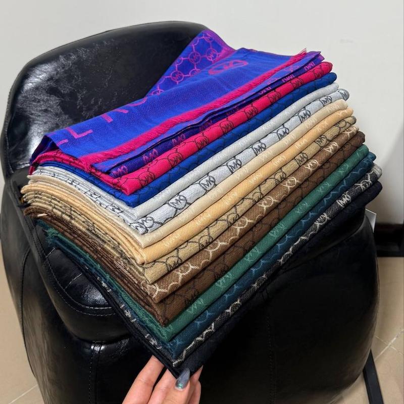 شال مایکل کورس وارداتی جدید کد 655