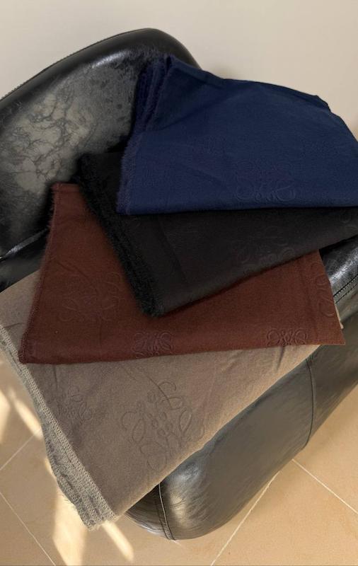 شال موهر نازک لووه | Loewe  وارداتی کد 686