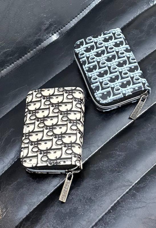 جاکارتی دیور حروف کد697