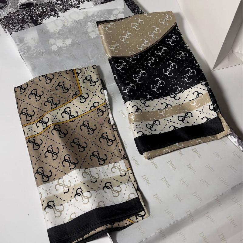 روسری ابریشم توییل قواره 90 وارداتی گس Guess کد 047