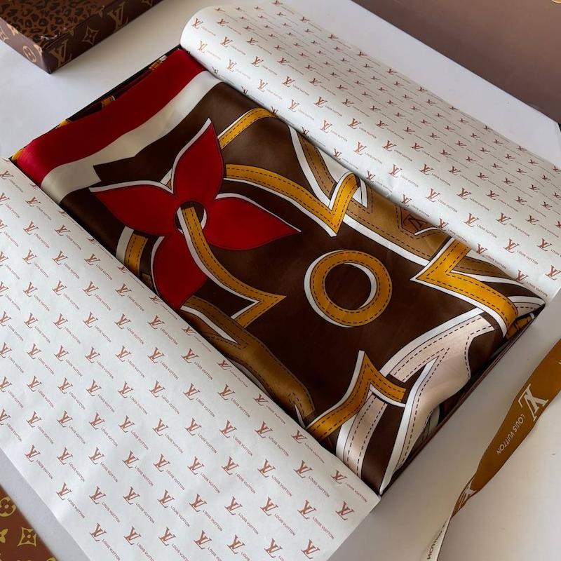 شال ابریشم سیلک  طرح ال وی وارداتی کد 060