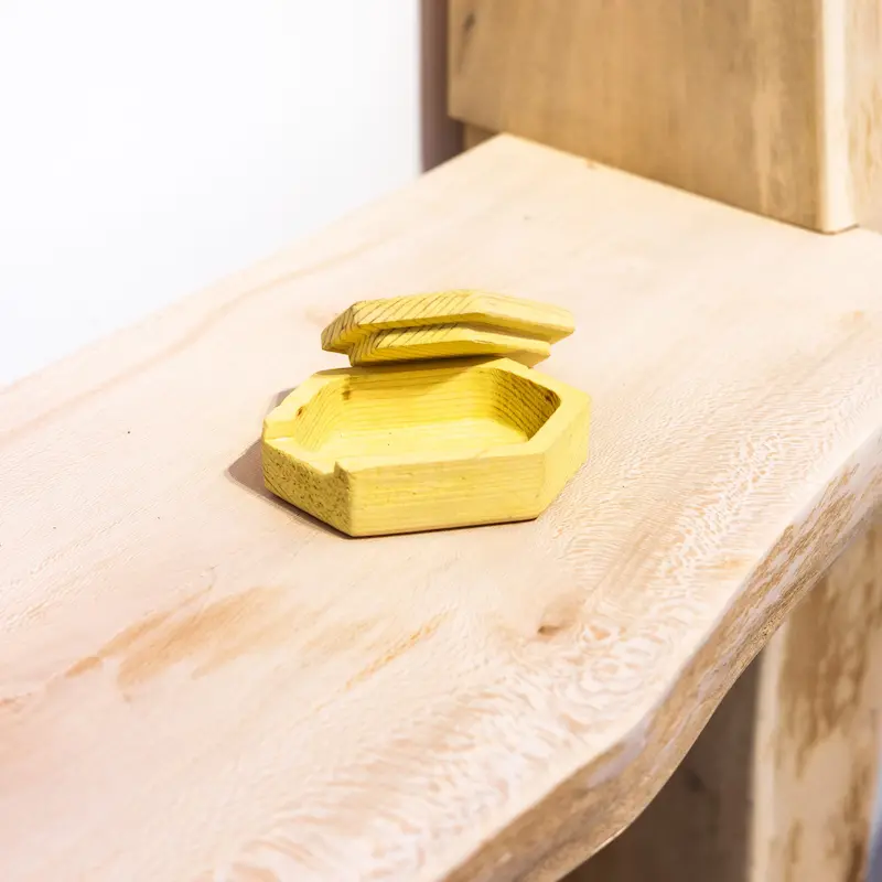 جعبه جواهر شش ضلعی چوبی هدایای سازمانی تبلیغاتی و نمایشگاهی