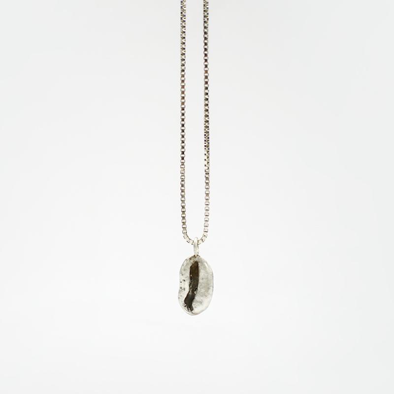 گردنبند دونه قهوه