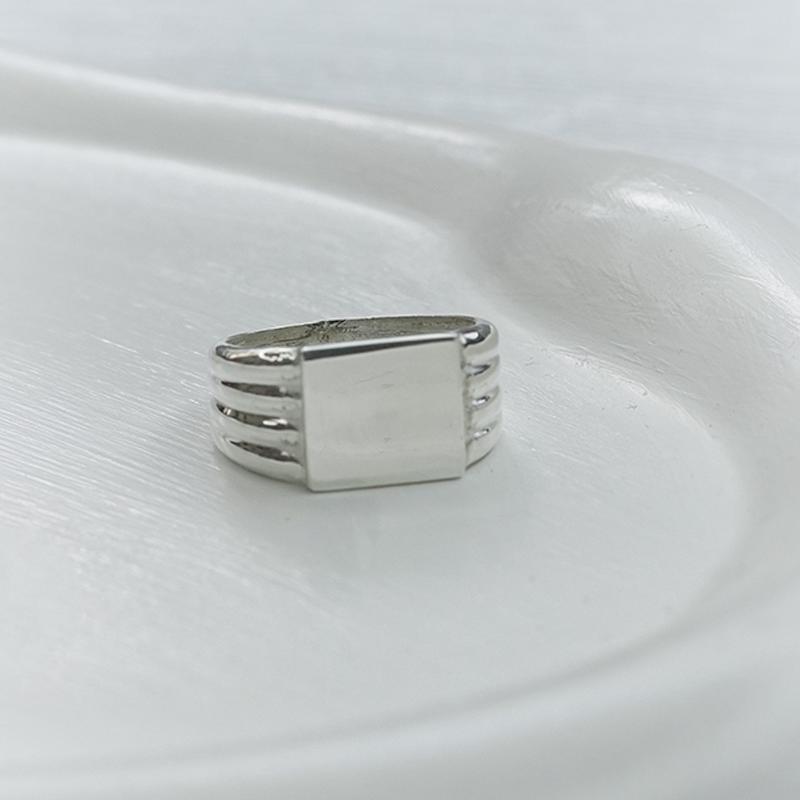 انگشتر لجند