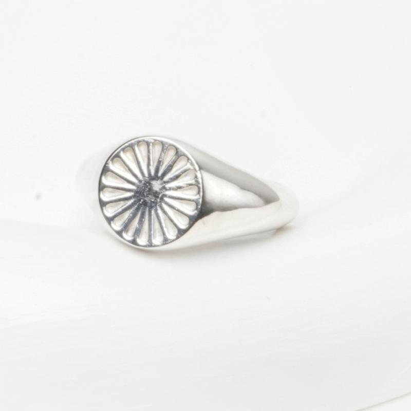 انگشتر خورشید