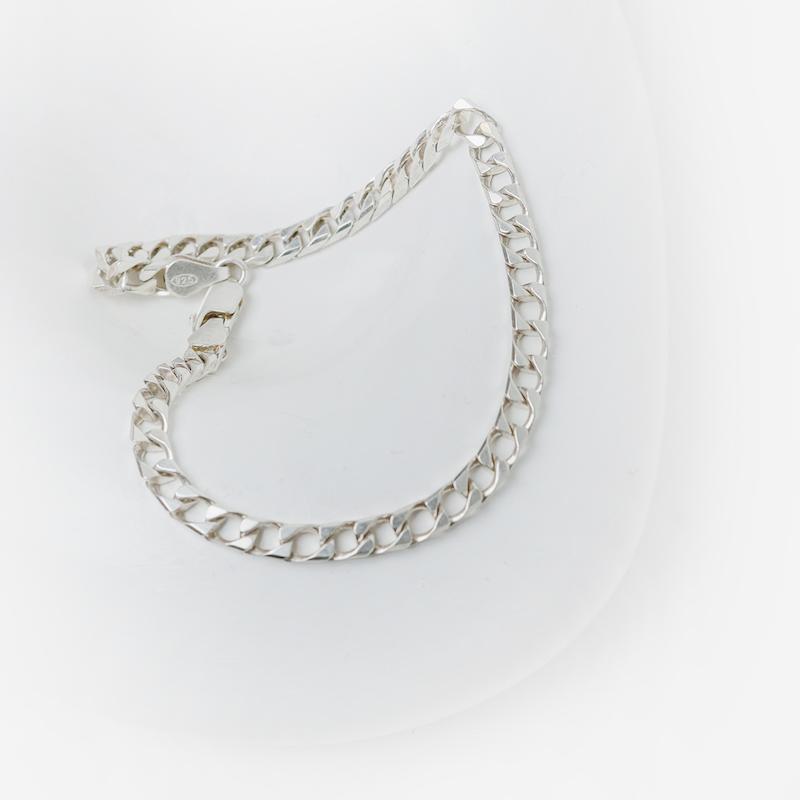 دستبند کارتیر