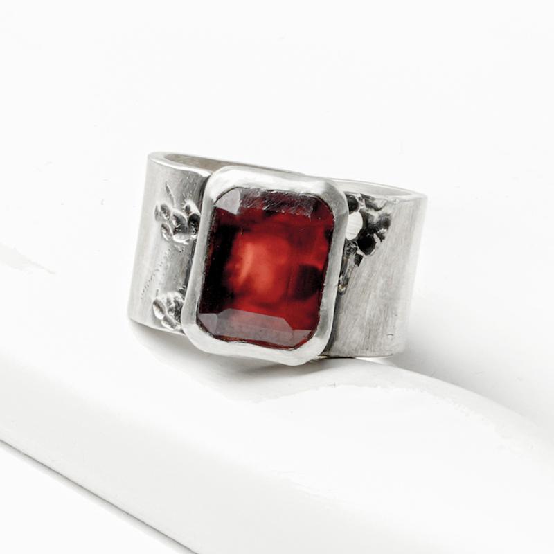 انگشتر گارنت