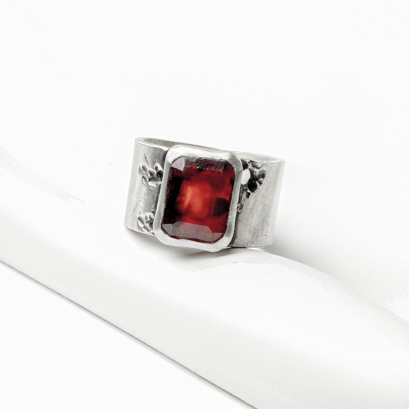 انگشتر گارنت