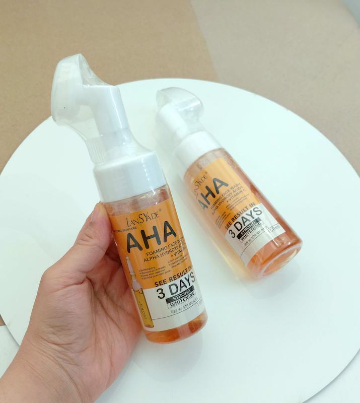 فوم شستشو صورت ( براش دار )