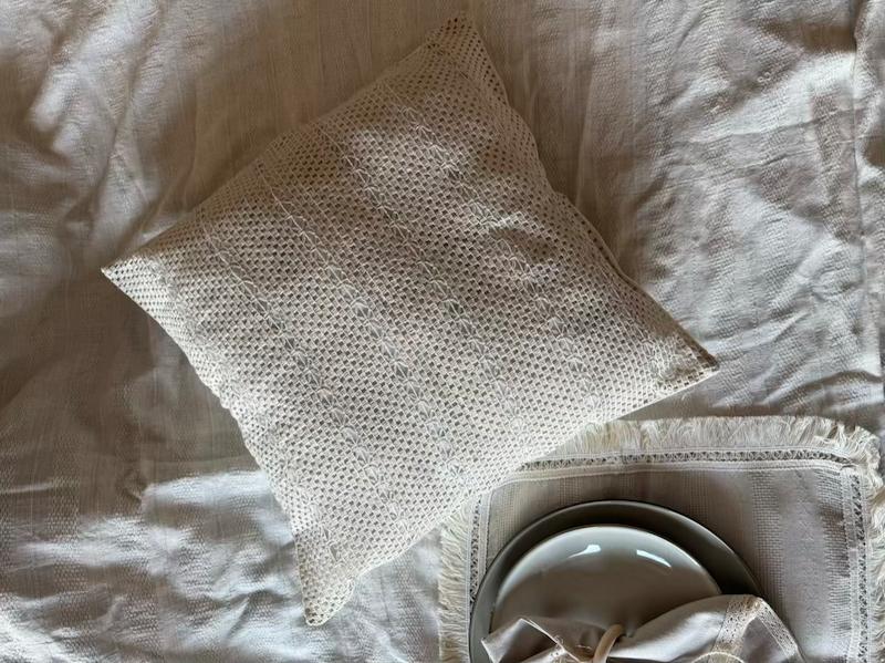 رو کوسنی قلاب بافی