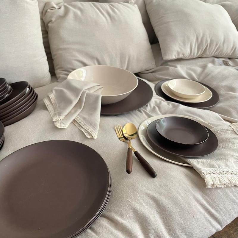 سرویس پذیرایی تلفیقی قهوه ای و کرم 