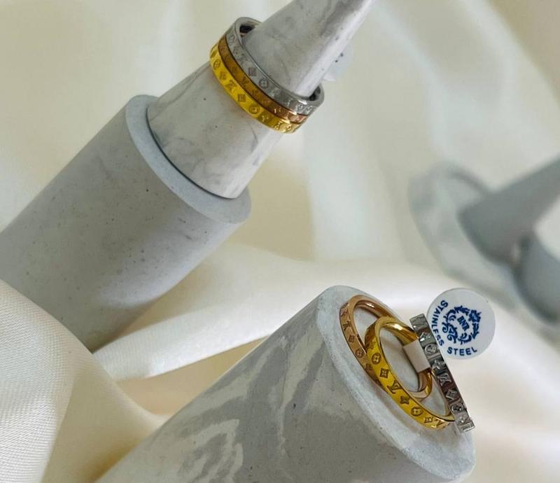 انگشتر استیل لویی ویتون