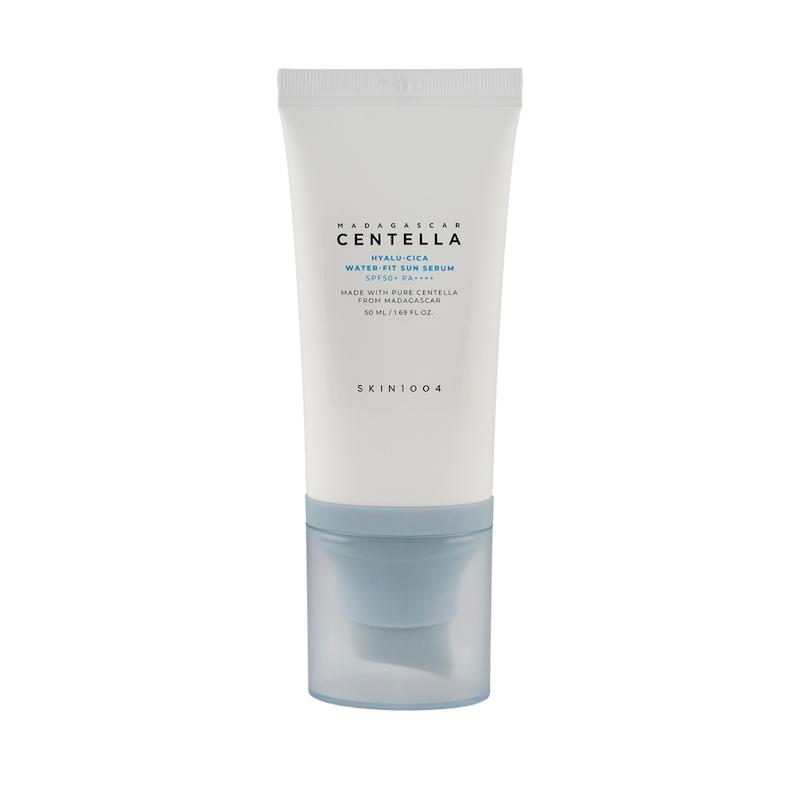 ضد آفتاب بی رنگ سنتلا SPF50+ مدل Hyalu-Cica Water-Fit Sun Serum