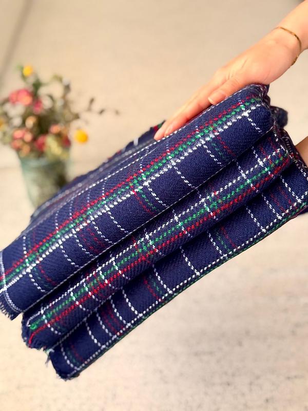 شال موهر کلاسیک سرمه ای کد ۸۹۹