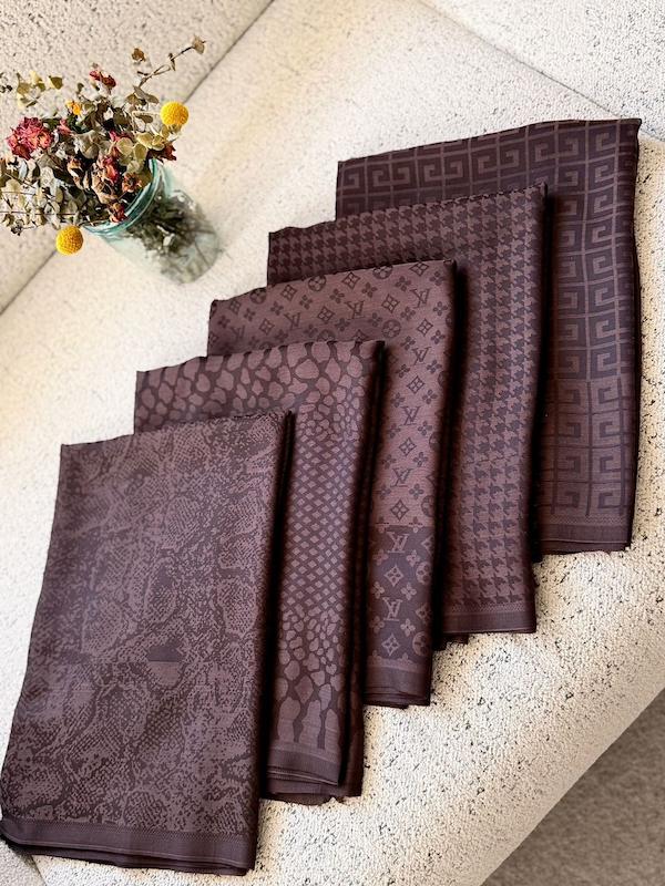 شال ژاکارد قهوه ای کد ۱۰۱۴