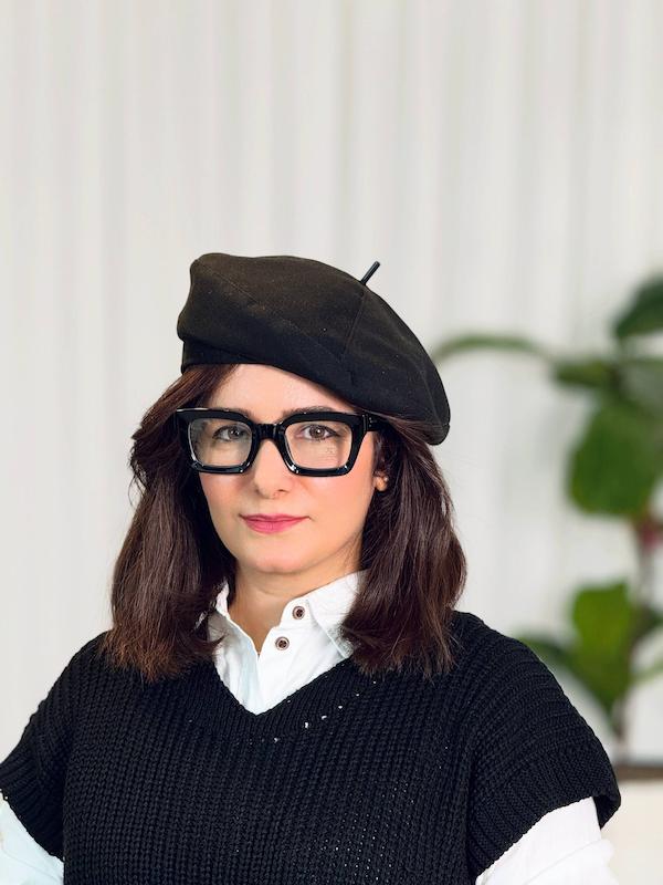 کلاه برت مشکی وارداتی کد ۱۰۹۰