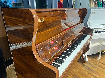 پیانو SLP48 یاماها طرح اکوستیک