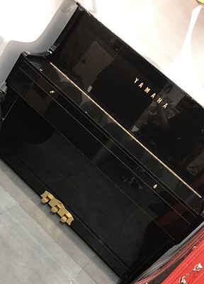 باکس و کابین پیانو مشکی براق