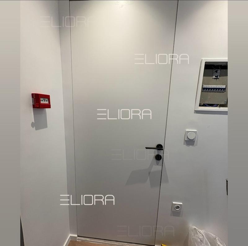 درب فریملس الیورا 