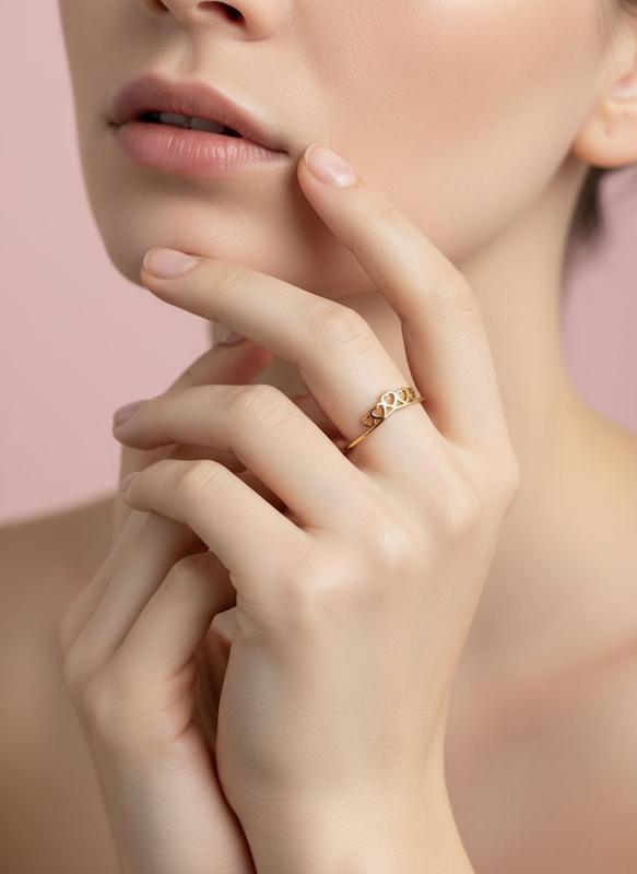 انگشتر تاج قلبی