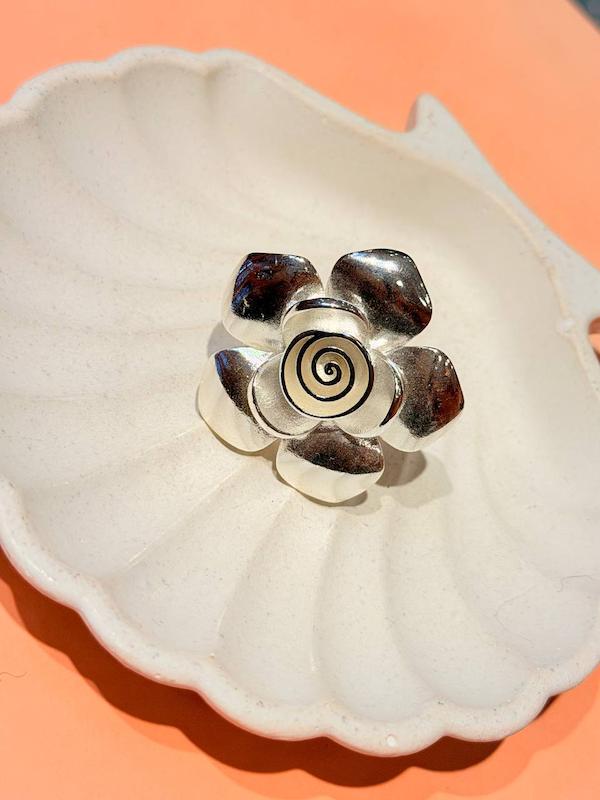 انگشتر مينيمال 