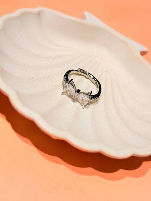 انگشتر پاپیون