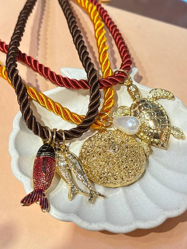 گردنبند ساحلي زارا