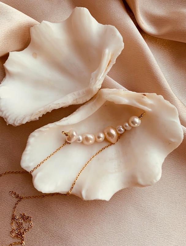 گردنبند مرواريد مينيمال 