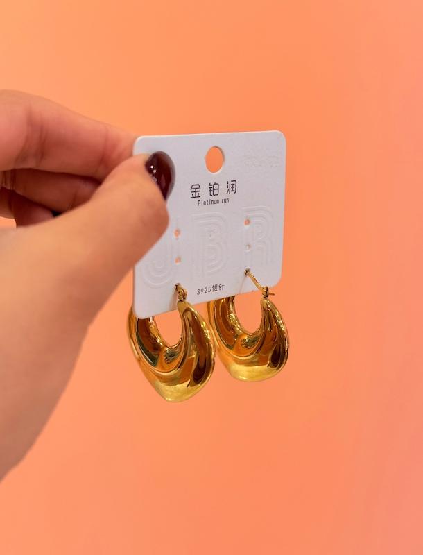 گوشواره كلاسيك 