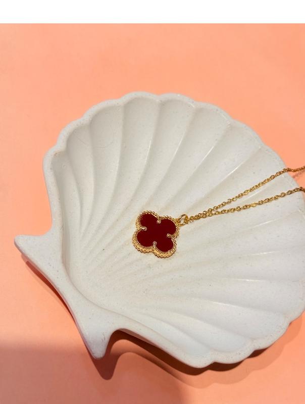 گردنبند ونکلیف 