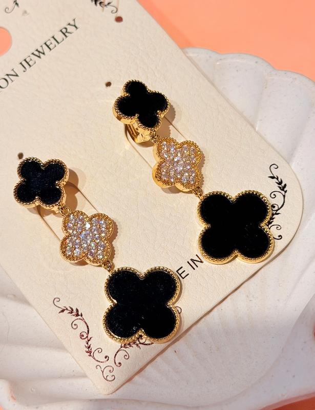 گوشواره ونکلیف آویز