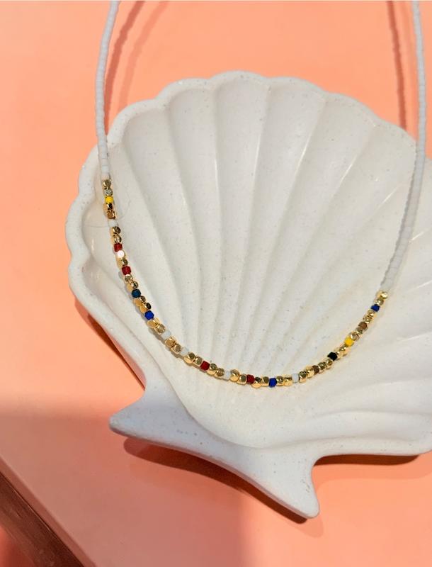 گردنبند ساحلی