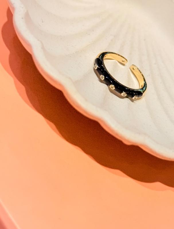 انگشتر میناکاری