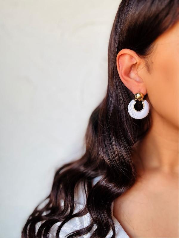 گوشواره میناکاری گوی طلایی