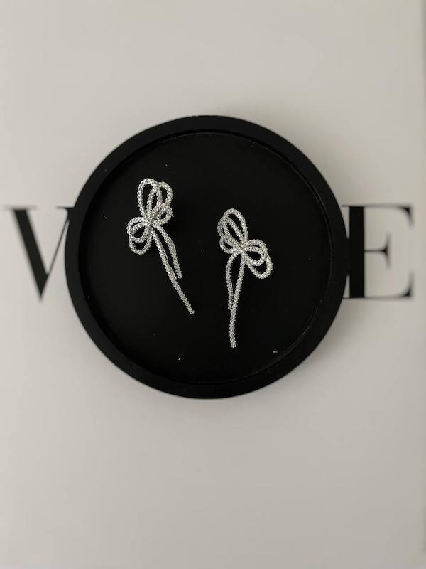 گوشواره طرح جواهر پاپيون