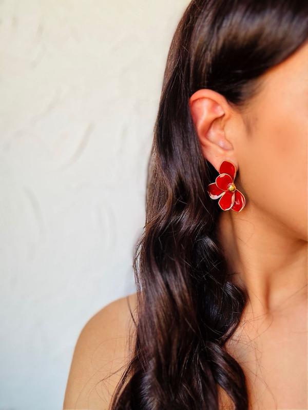 گوشواره گل دفرمه میناکاری