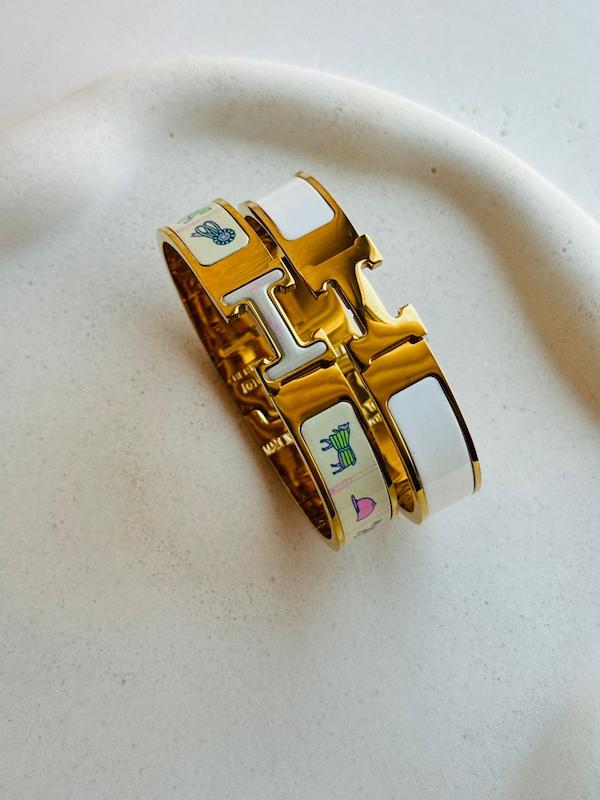 بنگل هرمس قفل اصلی سفيد ساده