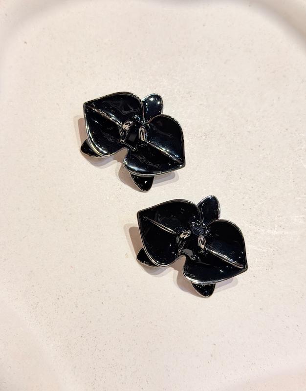 گوشواره اركيده مشكي ميناكاري