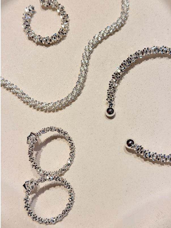 نيم ست خاوياري