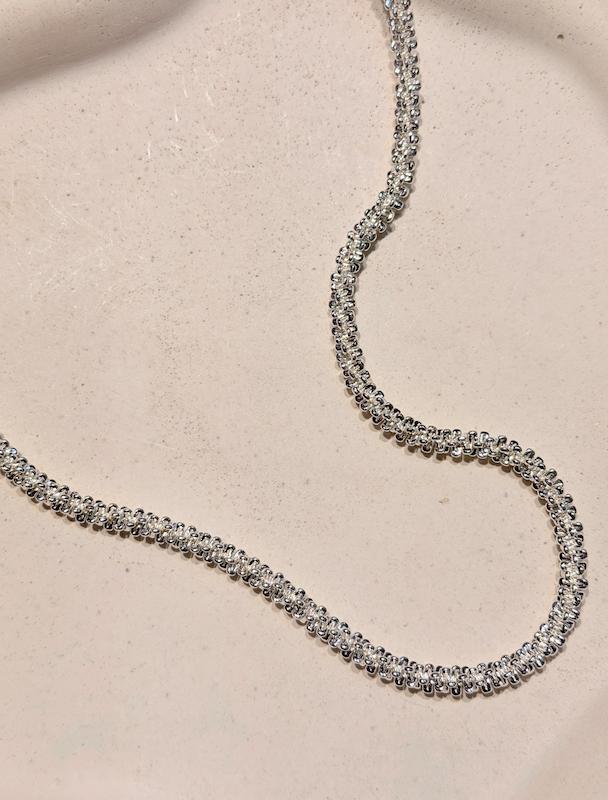 گردنبند خاوياري درشت