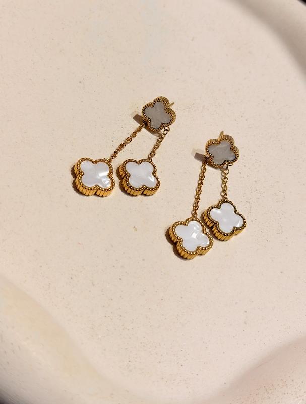 گوشواره اويز گل ونكليف استيل