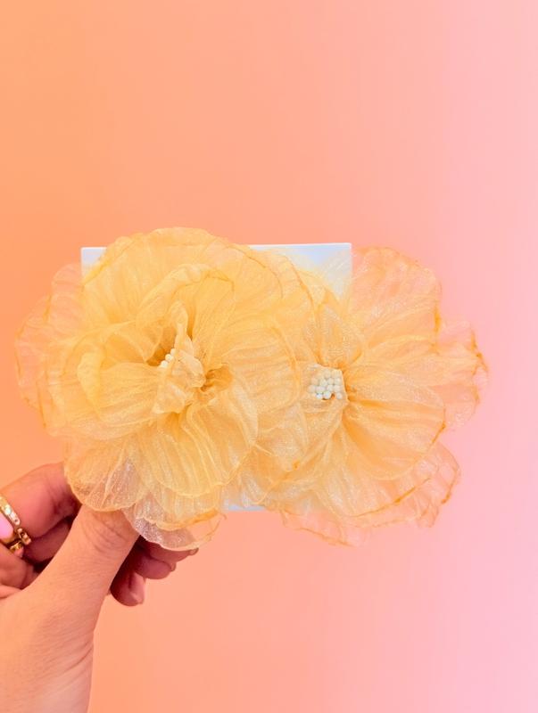 گوشواره گل فشن حرير پفكي پرتقالي