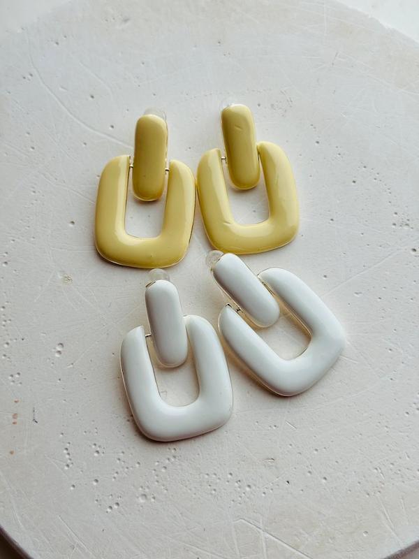 گوشواره مينيمال ميناكاري 