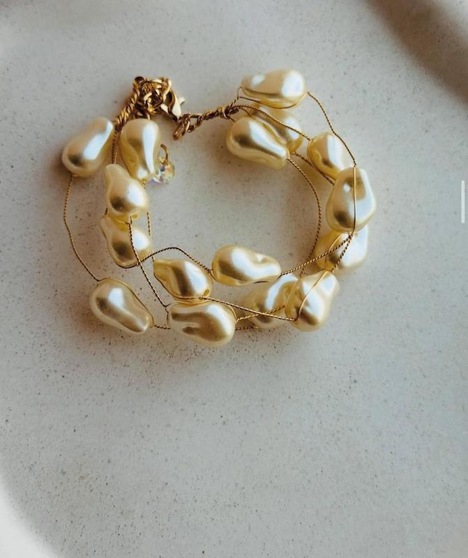 دستبند مرواريدي منعطف لوبيايي