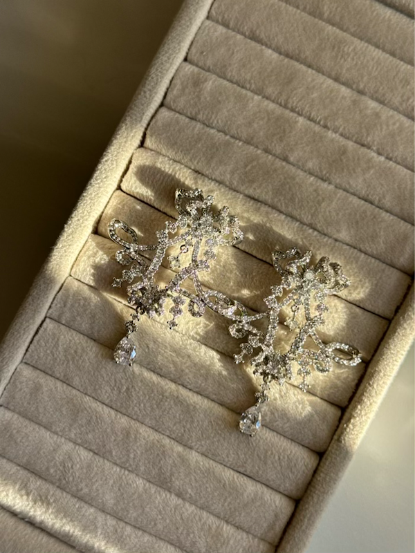 گوشواره طرح جواهري نگين اتمي 