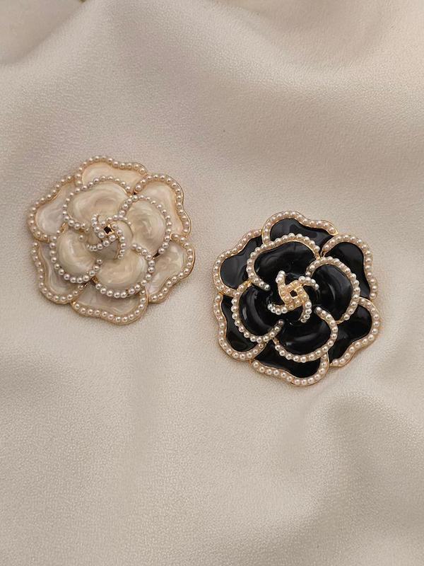 سنجق سینه شنل مرواریدی